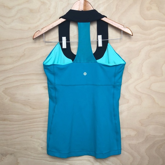 Lululemon Scoop Neck Liner Tank Top Size 10. - Picture 2 of 8